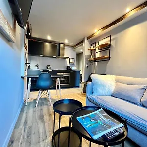 Grey Apartment Val-d'Isere