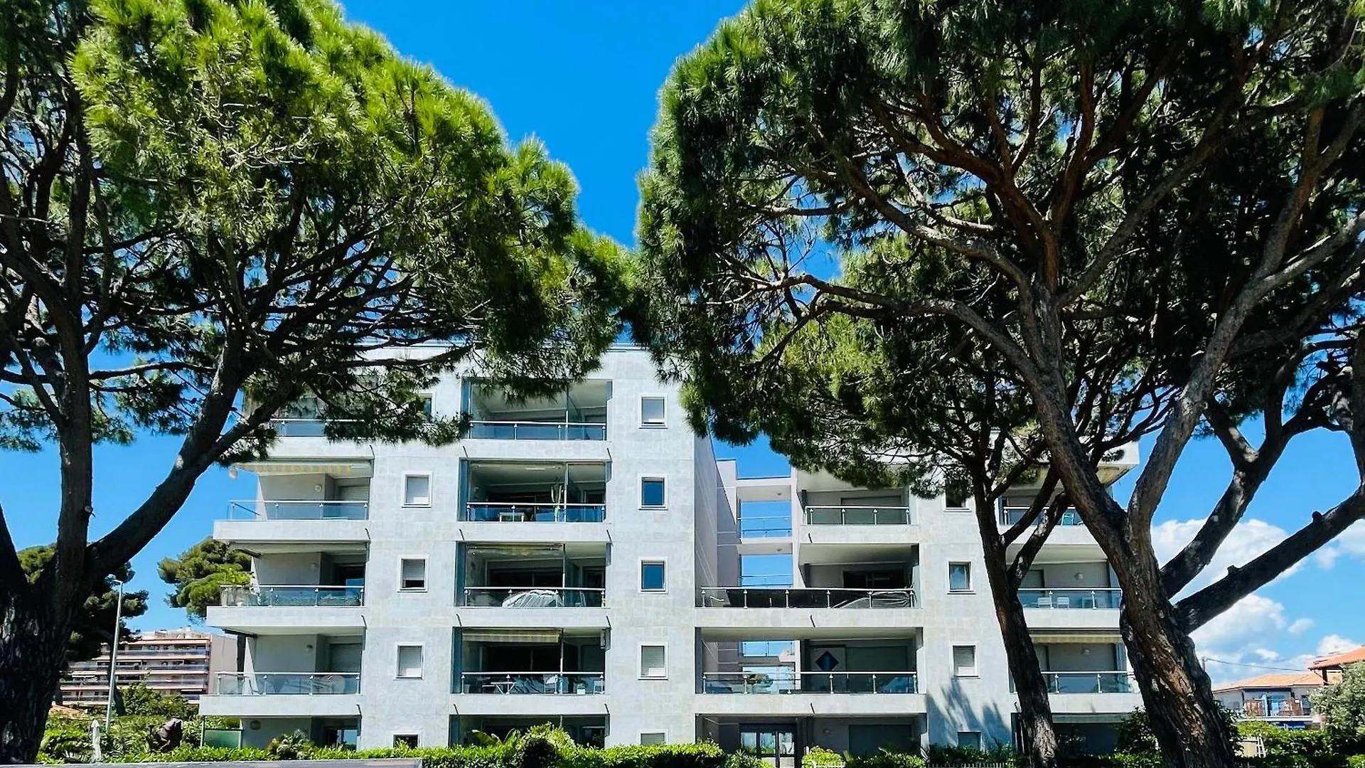 Διαμέρισμα Cocon Douillet Face A La Mer De Cagnes Sur Mer Γαλλία